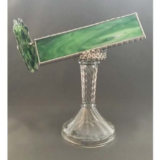 P03 Medium Green Pedestal