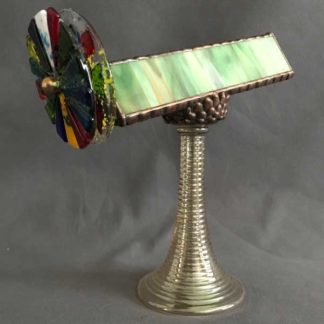 P94 Stringy Greens Glass - Iridized Amber Glass Base